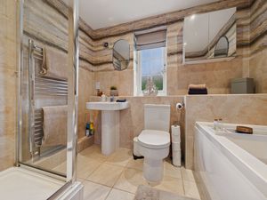 Photo 43- click for photo gallery